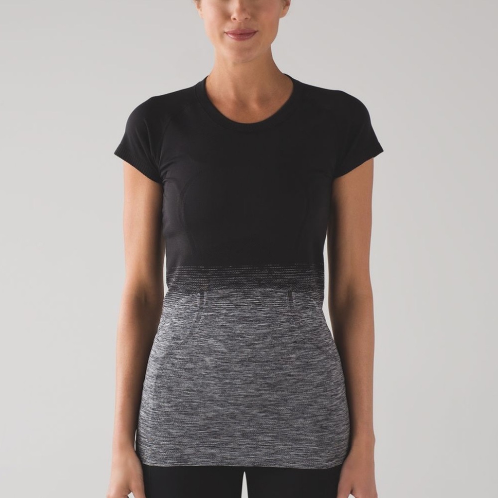🍋 RARE Lululemon Swiftly Tech Short Sleeve Crew Size 6